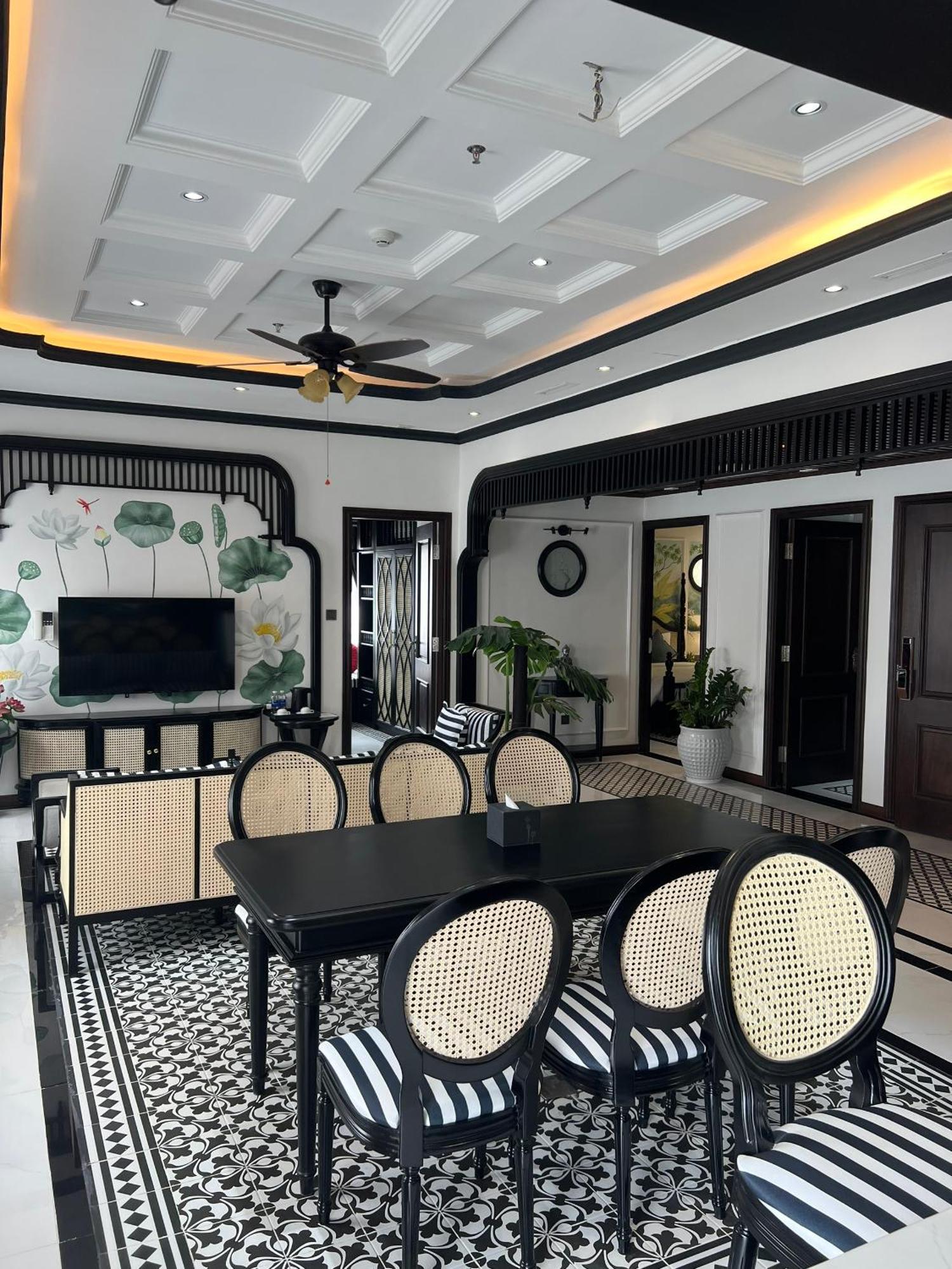 Mercy Emerald Hotel Da Nang Exterior foto