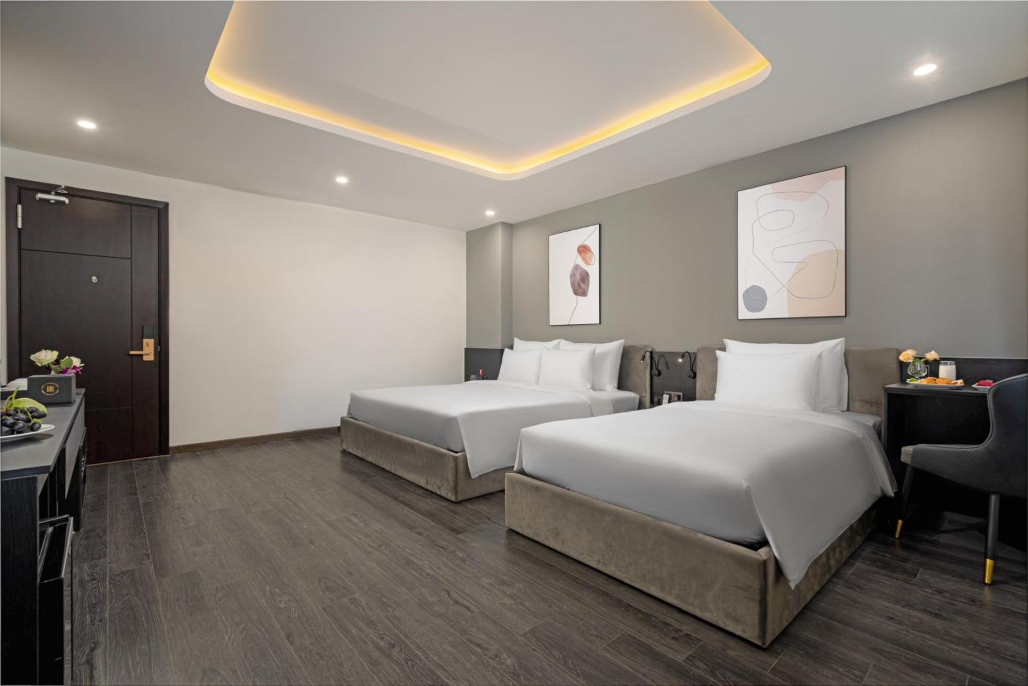Mercy Emerald Hotel Da Nang Exterior foto